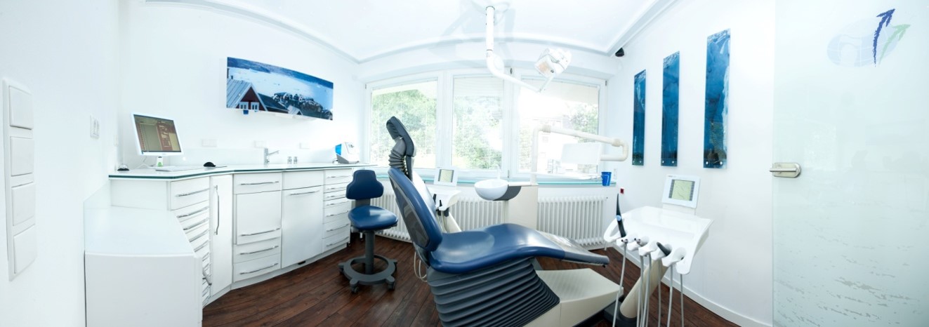 Unsere Zahnarztpraxis in Bremen: Eine Kombination aus Kompetenz und modernster Ausstattung