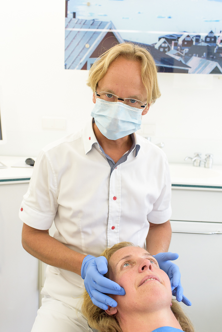 Unser Team: Engagierte und erfahrene Zahnärzte und Mitarbeiter*innen in Bremen
