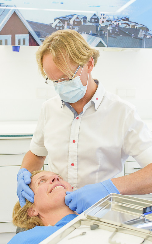 Unsere Zahnbehandlungen hier in Bremen: Qualität & Patientenkomfort im Fokus.